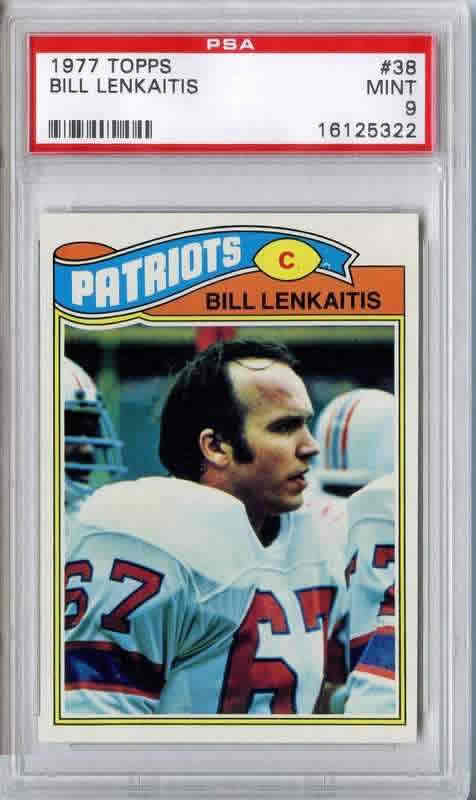 1977 Topps #38 Bill Lenkaitis New England Patriots PSA 9